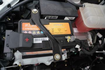 �������� ����F30 1.5L���� 116���� ˫�ų����Ƥ��(����)ͼƬ