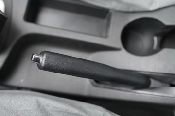 �������� ����F30 1.5L���� 116���� ˫�ų����Ƥ��(����)ͼƬ