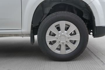 �������� ����F30 1.5L���� 116���� ˫�ų����Ƥ��(����)ͼƬ