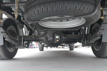 �������� ����F30 1.5L���� 116���� ˫�ų����Ƥ��(����)ͼƬ