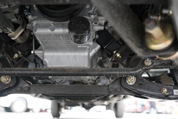 �������� ����F30 1.5L���� 116���� ˫�ų����Ƥ��(����)ͼƬ