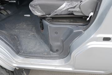 �������� ����T20 1.6L 105���� CNG 3.6�׵�������΢��ͼƬ