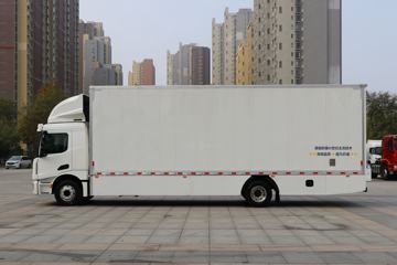 德龙L6000&nbsp;电动载货车外观图片