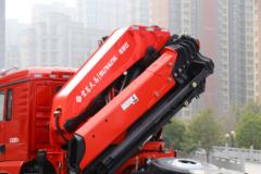 陕汽重卡 德龙M3000S 430马力 6X4 随车式起重牵引车(HCZ680)(SX5258JQQHV404)