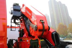 陕汽重卡 德龙M3000S 430马力 6X4 随车式起重牵引车(HCZ680)(SX5258JQQHV404)