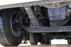 陕汽重卡 德龙M3000S 350马力 8X4 5.6米自卸车(国六)
