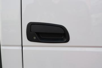 �ƿ�ŷ�� С���� 1.6L 105���� ����/CNG 3.63�׵�������΢��(����)ͼƬ