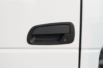 �ƿ�ŷ�� С���� 1.6L 105���� ����/CNG 3.63�׵�������΢��(����)ͼƬ