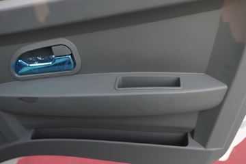 �ƿ�ŷ�� С���� 1.6L 105���� ����/CNG 3.63�׵�������΢��(����)ͼƬ