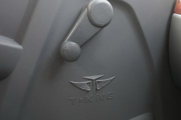 �ƿ�ŷ�� С���� 1.6L 105���� ����/CNG 3.63�׵�������΢��(����)ͼƬ