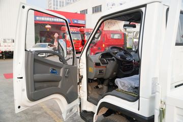 �ƿ�ŷ�� С���� 1.6L 105���� ����/CNG 3.63�׵�������΢��(����)ͼƬ