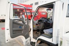 唐骏欧铃 小宝马 1.6L 105马力 汽油/CNG 3.63米单排栏板微卡(国六)