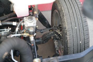 �ƿ�ŷ�� С���� 1.6L 105���� ����/CNG 3.63�׵�������΢��(����)ͼƬ