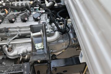 �ƿ�ŷ�� С���� 1.6L 105���� ����/CNG 3.63�׵�������΢��(����)ͼƬ