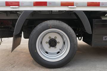 �ƿ�ŷ�� С���� 1.6L 105���� ����/CNG 3.63�׵�������΢��(����)ͼƬ