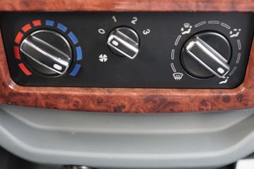 �ƿ�ŷ�� С���� 1.6L 105���� ����/CNG 3.48���Ű�����΢��ͼƬ