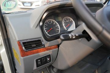 �ƿ�ŷ�� С���� 1.6L 105���� ����/CNG 3.48���Ű�����΢��ͼƬ