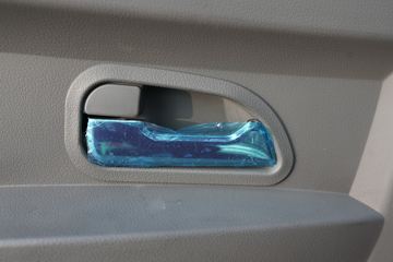 �ƿ�ŷ�� С���� 1.6L 105���� ����/CNG 3.48���Ű�����΢��ͼƬ