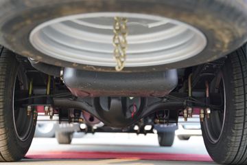 �ƿ�ŷ�� С���� 1.6L 105���� ����/CNG 3.48���Ű�����΢��ͼƬ