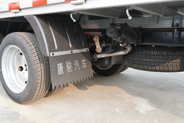 �ƿ�ŷ�� С���� 1.6L 105���� ����/CNG 3.48���Ű�����΢��ͼƬ