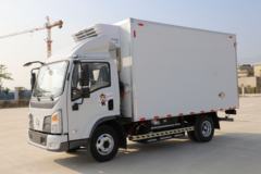 玉柴新能源 EC301 4.5T 单排纯电动冷藏车(YCE5040XLCBEV)