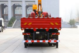 德龙M3000S&nbsp;随车吊外观图片