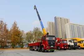 德龙M3000S&nbsp;随车吊上装图片