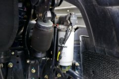 陕汽 德龙M6000 336马力 4X2 中置轴列车