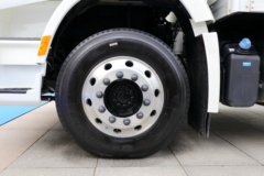 陕汽 德龙M6000 336马力 4X2 中置轴列车