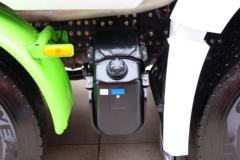 陕汽重卡 德龙M6000 350马力 8X4 混凝土搅拌车(SX5319GJBKR306)
