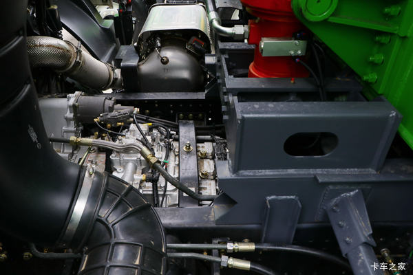 8.8米自卸车,年中大促啦!快来薅羊毛