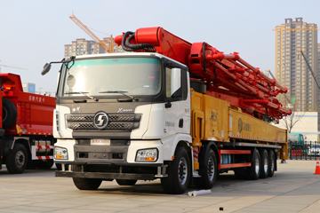 陕汽重卡 德龙X3000 510马力 10X4 混凝土臂架泵车(国六)