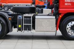 陕汽重卡 德龙X5000 460马力 6X4 牵引车(国六)