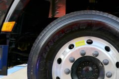 陕汽重卡 德龙X5000 460马力 4X2 LNG牵引车(国六)