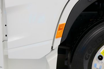 �����ؿ� ����X6000 600���� 4X2 AMT�Զ���ǣ����(����)ͼƬ