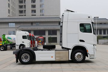 �����ؿ� ����X6000 600���� 4X2 AMT�Զ���ǣ����(����)ͼƬ