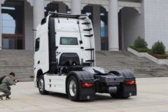 陕汽重卡 德龙X6000 600马力 4X2 AMT自动挡牵引车(国六)(SX4189Y2381)