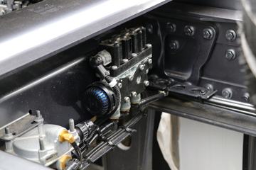�����ؿ� ����X6000 600���� 4X2 AMT�Զ���ǣ����(����)ͼƬ