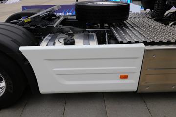 �����ؿ� ����X6000 600���� 4X2 AMT�Զ���ǣ����(����)ͼƬ