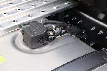 �����ؿ� ����X6000 600���� 4X2 AMT�Զ���ǣ����(����)ͼƬ