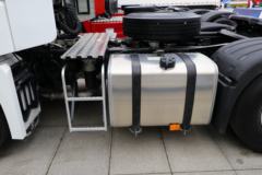 陕汽重卡 德龙X6000 490马力 6X4 AMT自动挡危险品牵引车(国六)(SX4259YY334C)