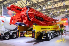 奔驰底盘&nbsp;泵车外观                                                图片