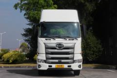 广汽日野 700智臻重卡 450马力 6X4牵引车(国六)