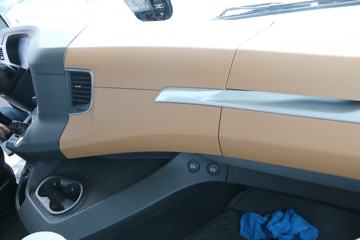 �����ؿ� ����X6000 530���� 4X2 AMT�Զ���LNGǣ����ͼƬ