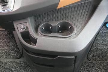 �����ؿ� ����X6000 530���� 4X2 AMT�Զ���LNGǣ����ͼƬ