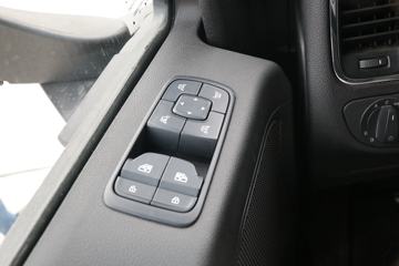 �����ؿ� ����X6000 530���� 4X2 AMT�Զ���LNGǣ����ͼƬ
