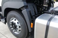 广汽日野 700智臻重卡 450马力 6X4牵引车(国六)