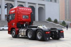 陕汽重卡 德龙X5000 460马力 6X4 危险品牵引车(国六) 陕汽重卡 德龙X5000 460马力 6X4 危险品牵引车(国六)