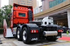 江淮 格尔发K7重卡 560马力 6X4 AMT自动挡牵引车(国六)(HFC4252P1K8E33KS)