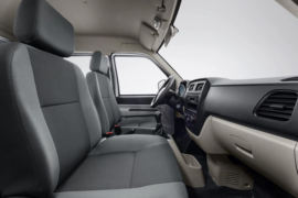 优劲T5&nbsp;载货车驾驶室                                               图片